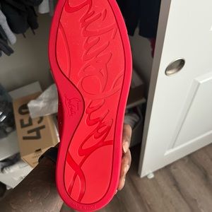 Size 42 red bottom